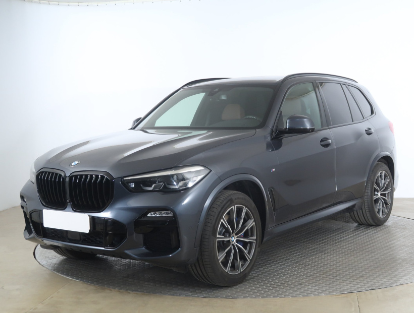 BMW X5, 2021