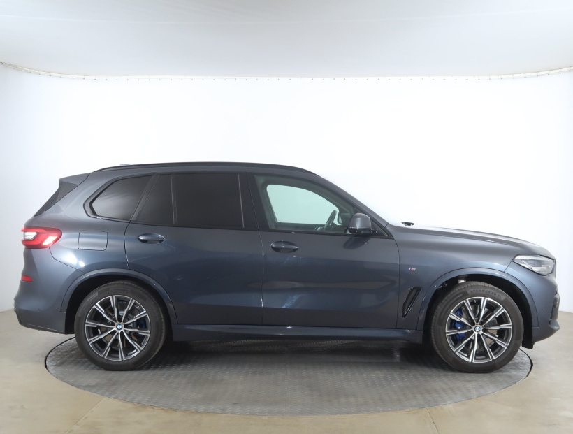 BMW X5, 2021