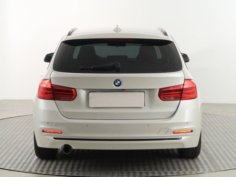 BMW 3, 2017