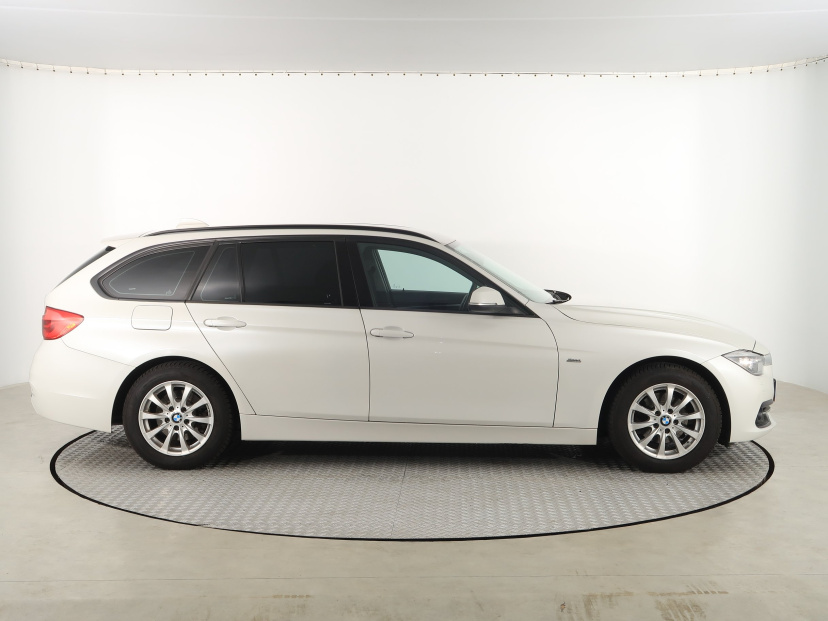 BMW 3, 2017