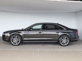 Audi A8 - 2016