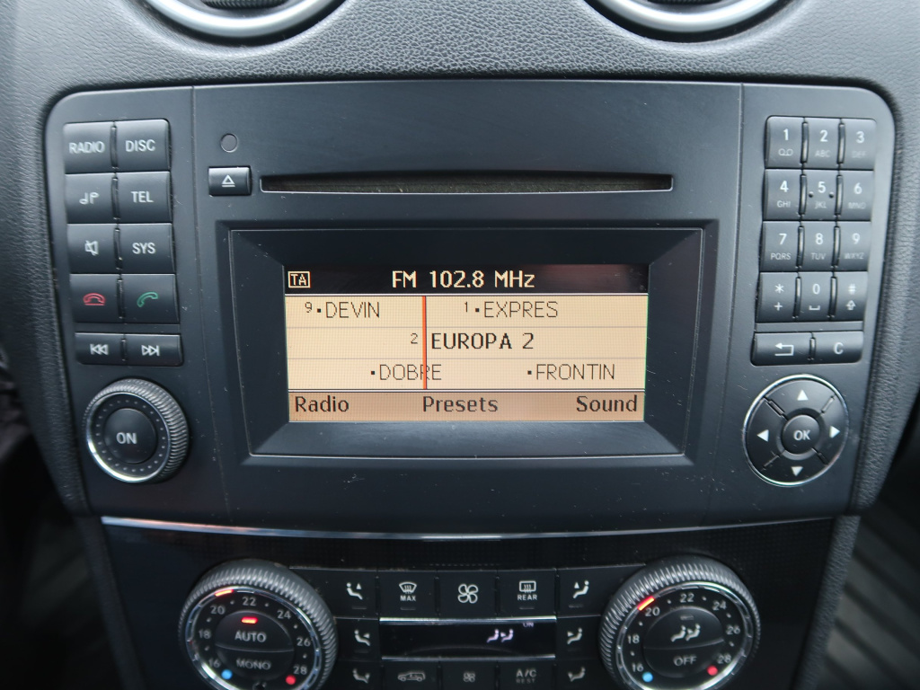 Mercedes-Benz ML