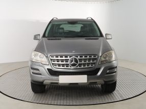 Mercedes-Benz ML - 2011