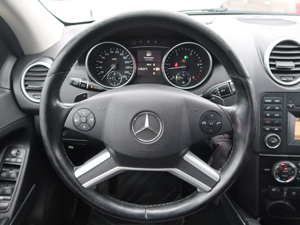 Mercedes-Benz ML