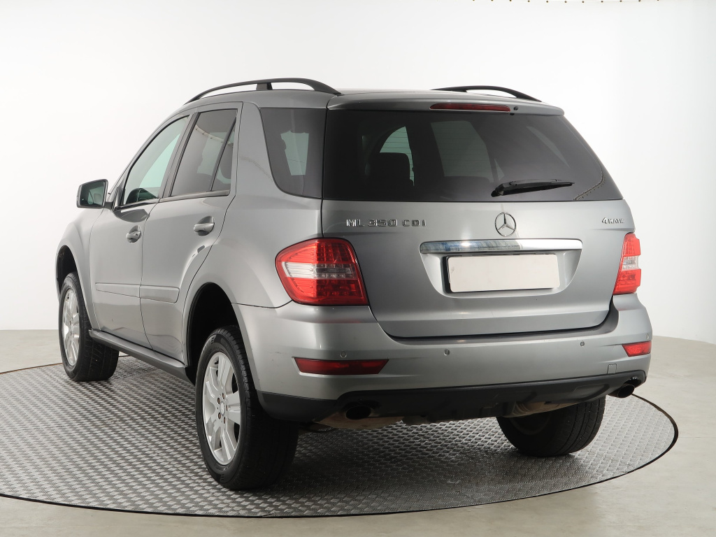 Mercedes-Benz ML