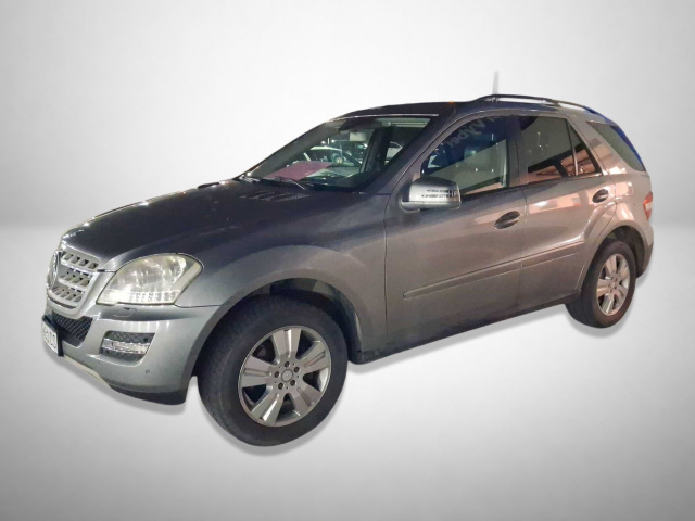 Mercedes-Benz ML 2011