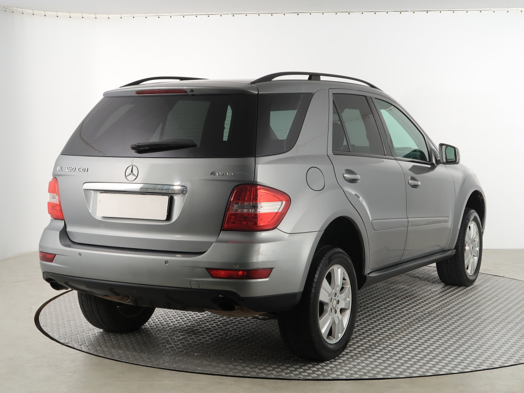 Mercedes-Benz ML
