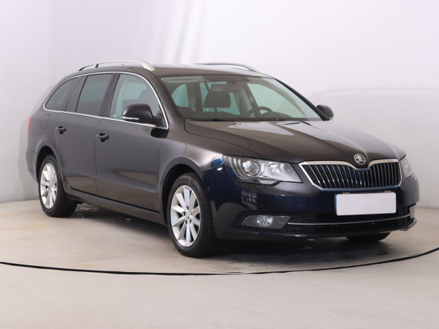 Škoda Superb 2014