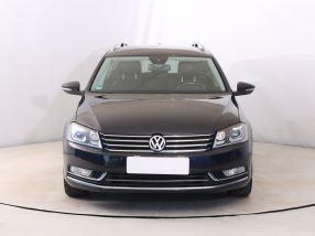 Volkswagen Passat - 2011