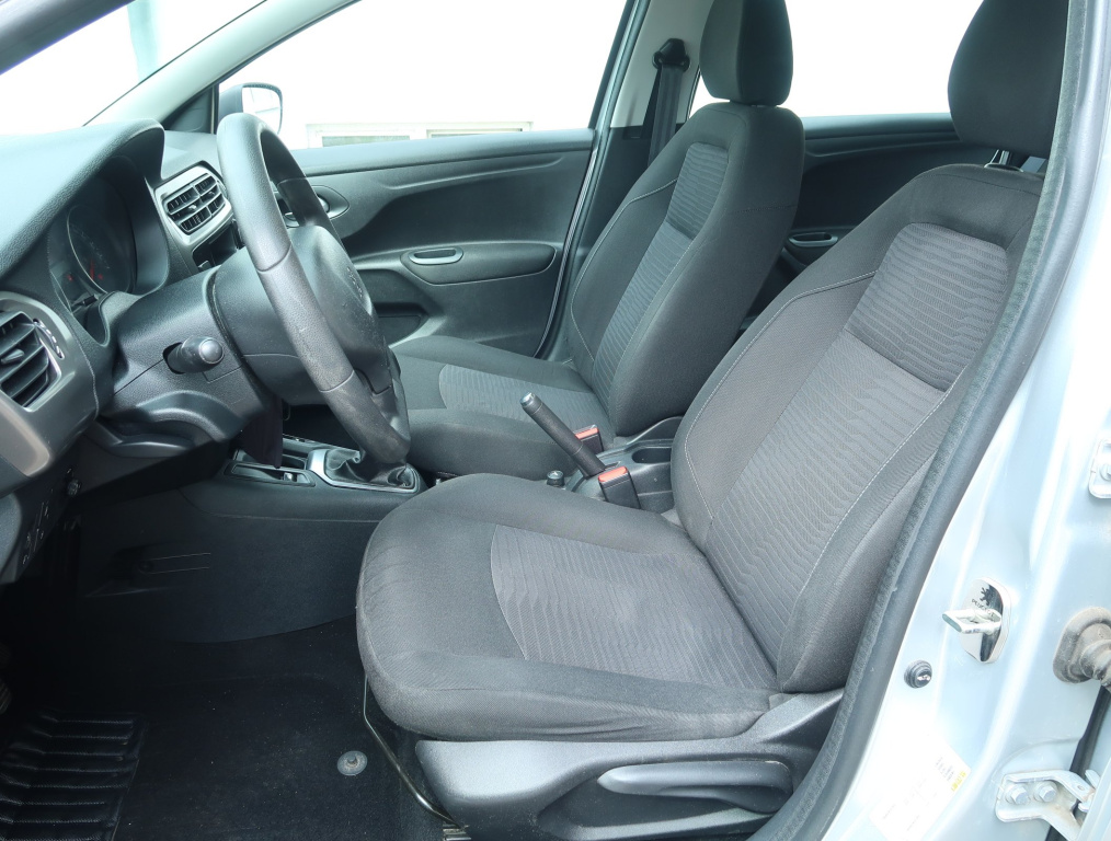 Peugeot 301