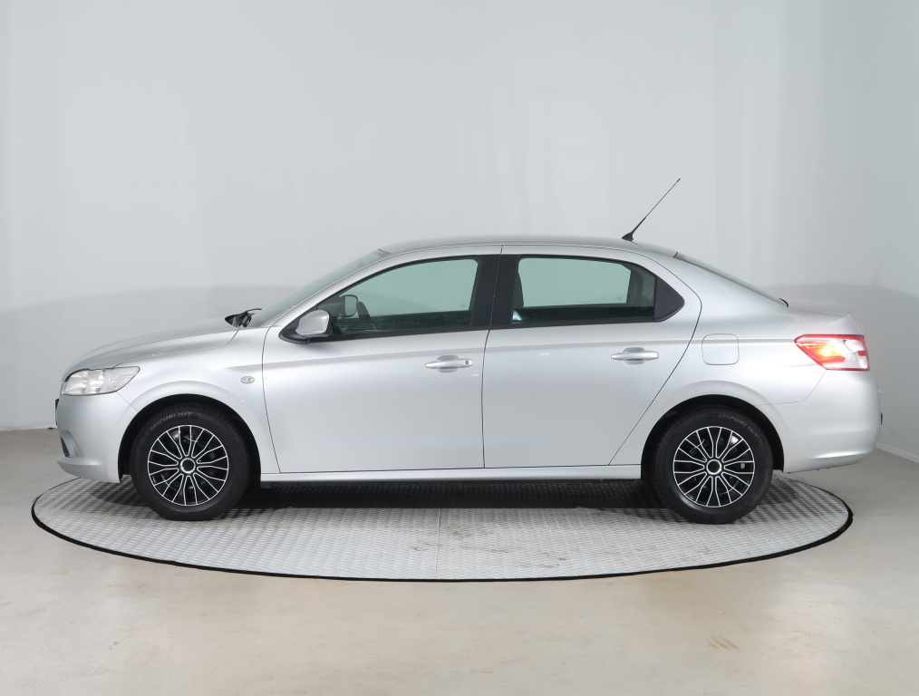 Peugeot 301