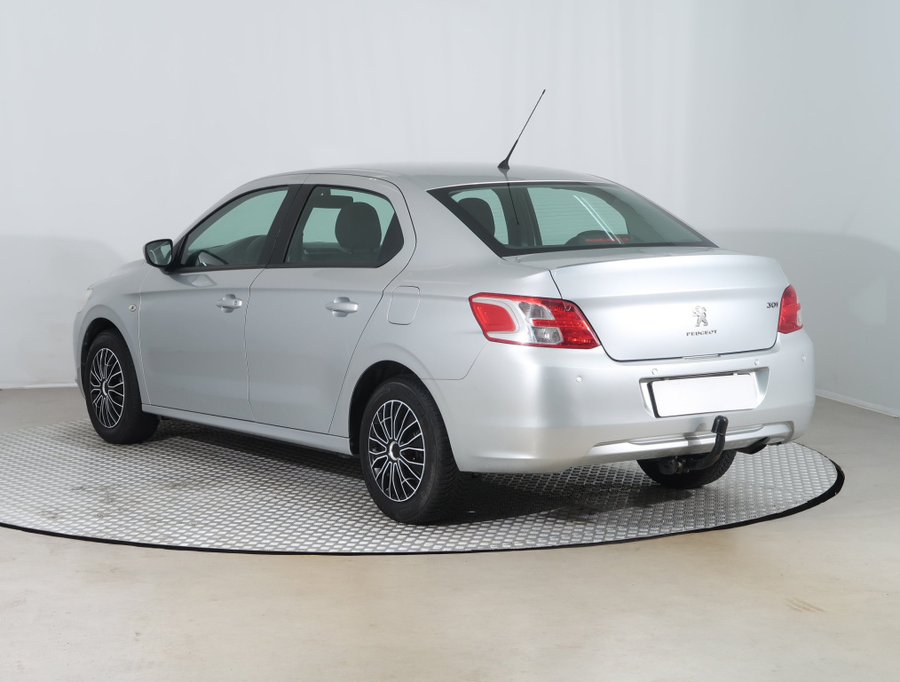 Peugeot 301