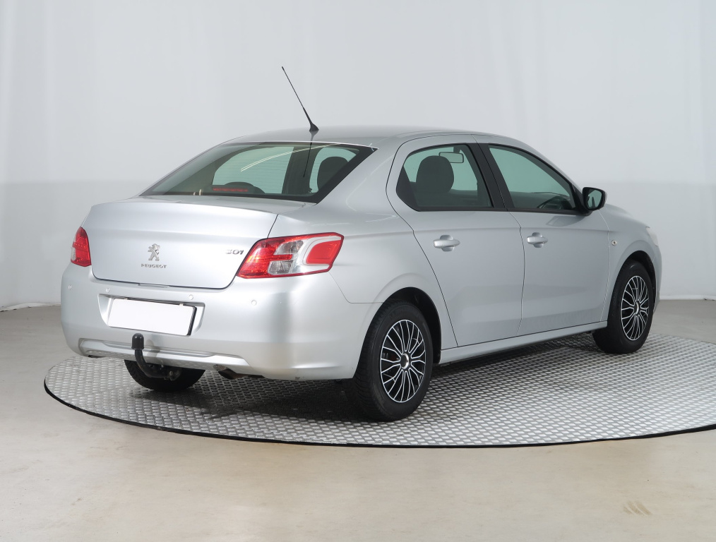 Peugeot 301