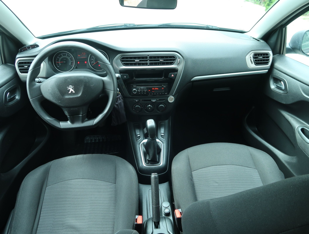 Peugeot 301