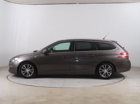 Peugeot 308 - 2015