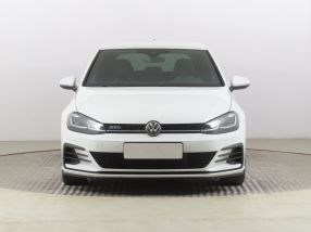 Volkswagen Golf - 2019