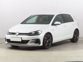 Volkswagen Golf - 2019