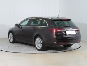 Opel Insignia - 2013
