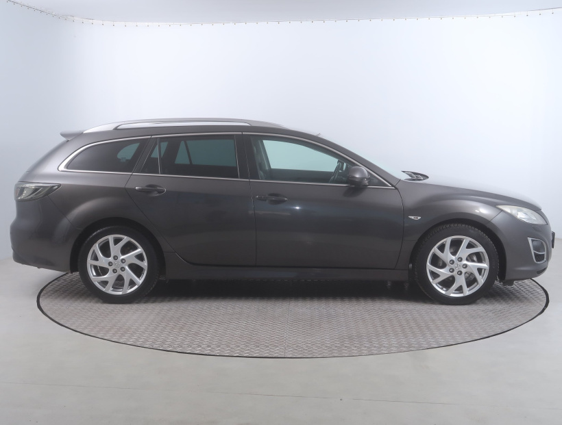 Mazda 6, 2010