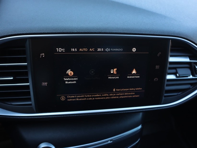 Peugeot 308, 2017