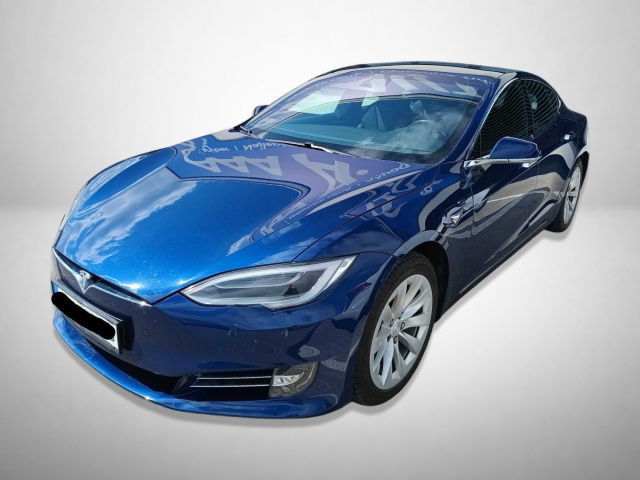 Tesla Model S 2018