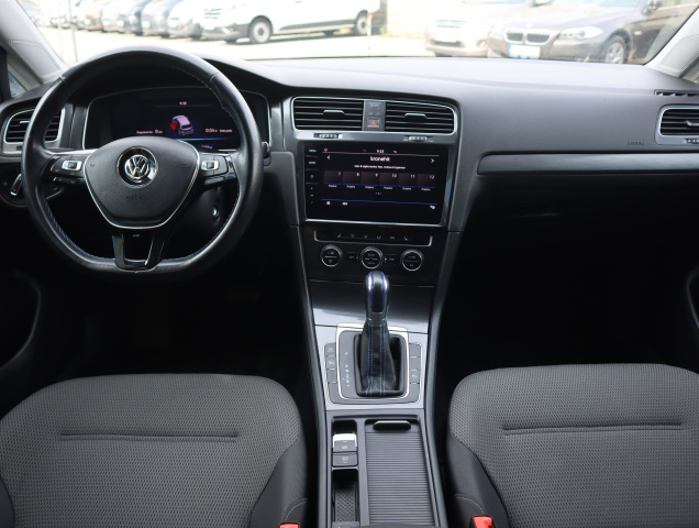 Volkswagen e-Golf 32 kWh - 37 Ah