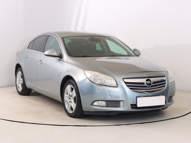 Opel Insignia 2011