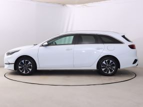 Kia Ceed - 2025