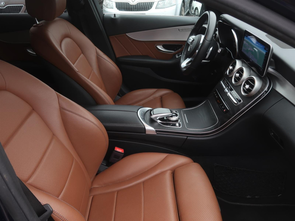Mercedes-Benz C