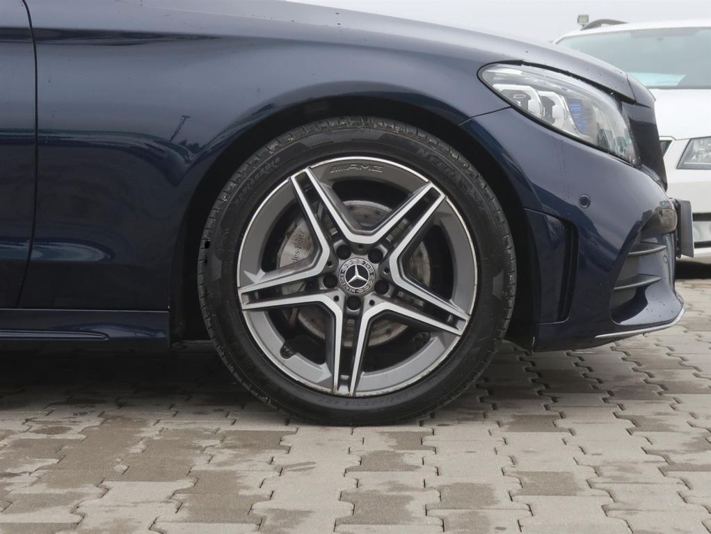 Mercedes-Benz C