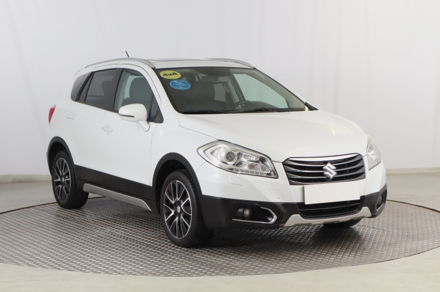 Suzuki SX4 S-Cross 2015