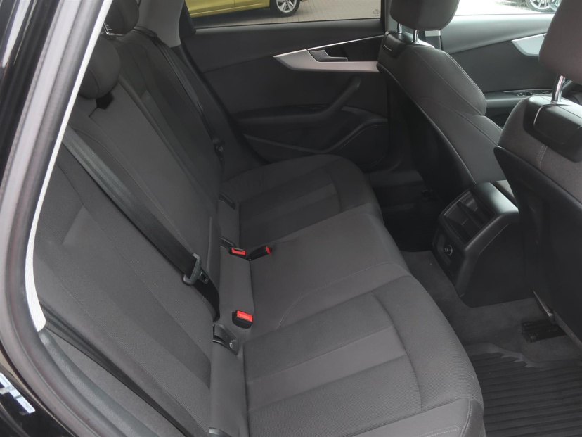 Audi A4, 2017