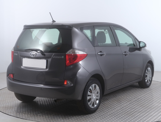 Toyota Verso-S