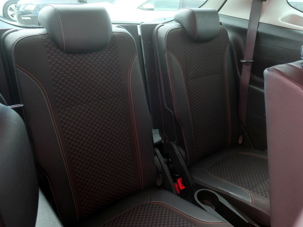 Opel Zafira Tourer