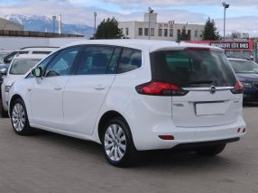 Opel Zafira Tourer - 2015