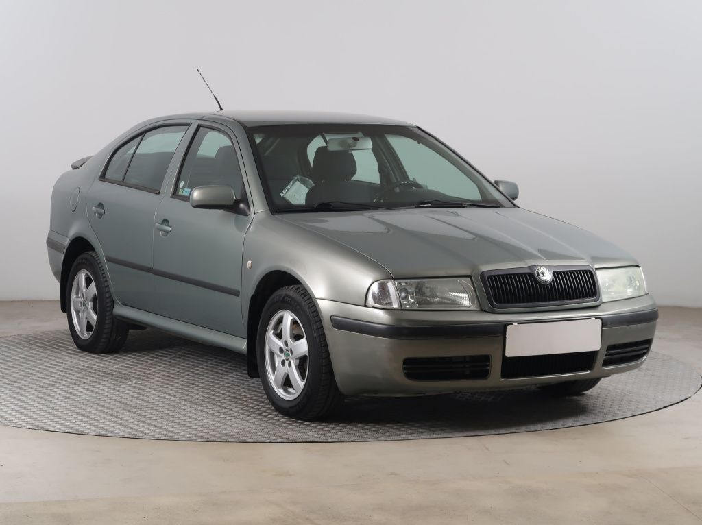 Škoda Octavia, 2002