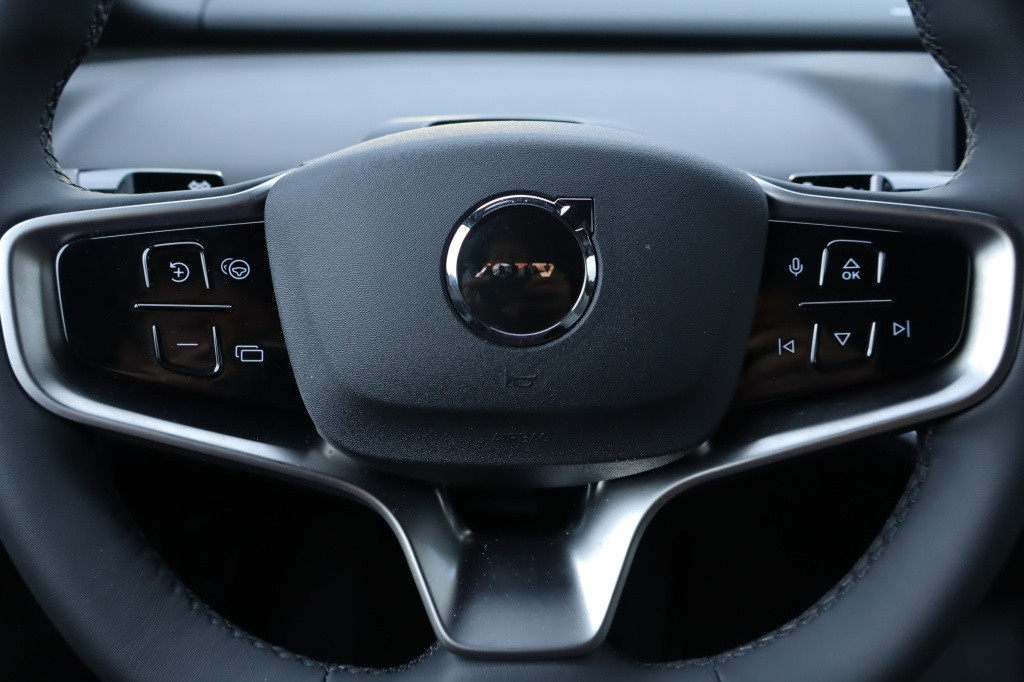 Volvo EX30