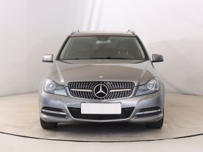 Mercedes-Benz C - 2011