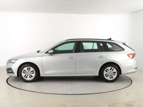 Škoda Octavia - 2021