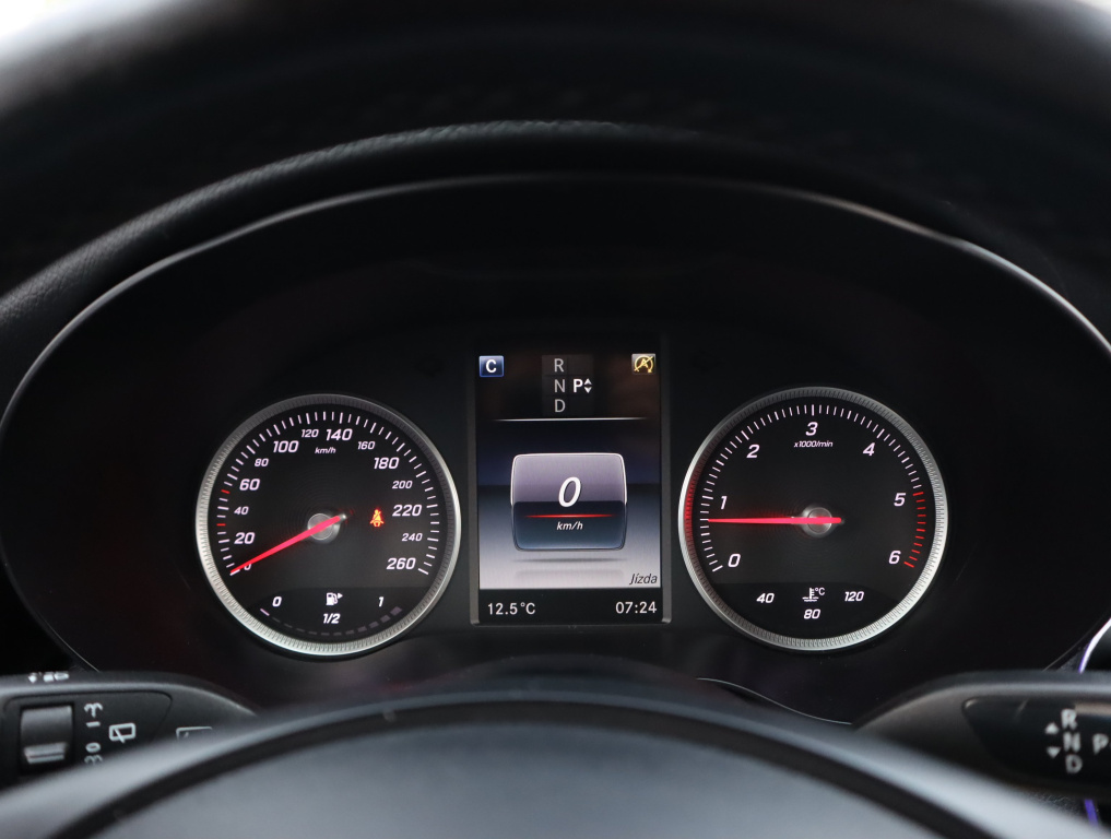 Mercedes-Benz C