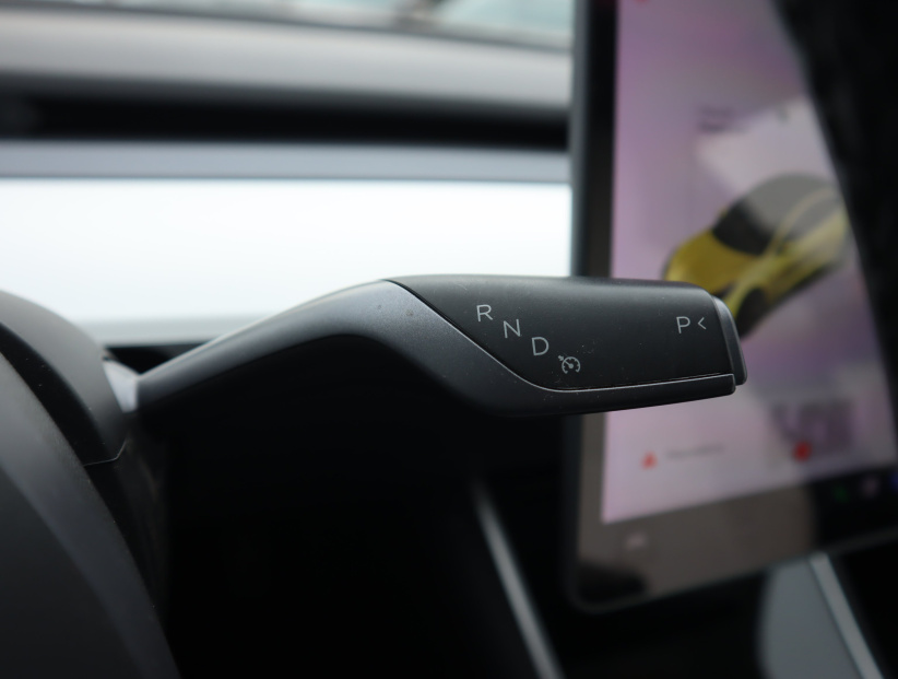 Tesla Model 3, 2019