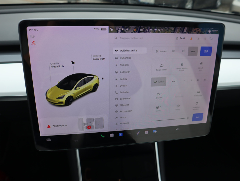 Tesla Model 3, 2019