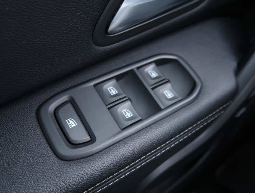 Dacia Duster, 2022