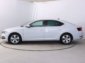 Škoda Superb - 2021