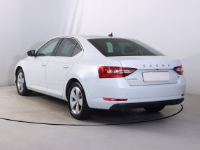 Škoda Superb - 2021