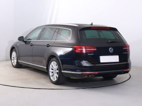 Volkswagen Passat - 2017