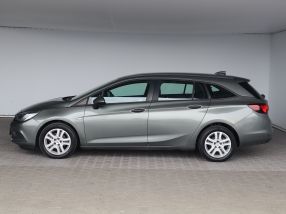 Opel Astra - 2017