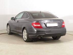 Mercedes-Benz C - 2011