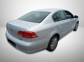 Volkswagen Passat - 2013