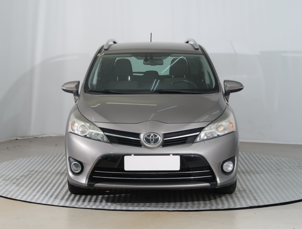 Toyota Verso